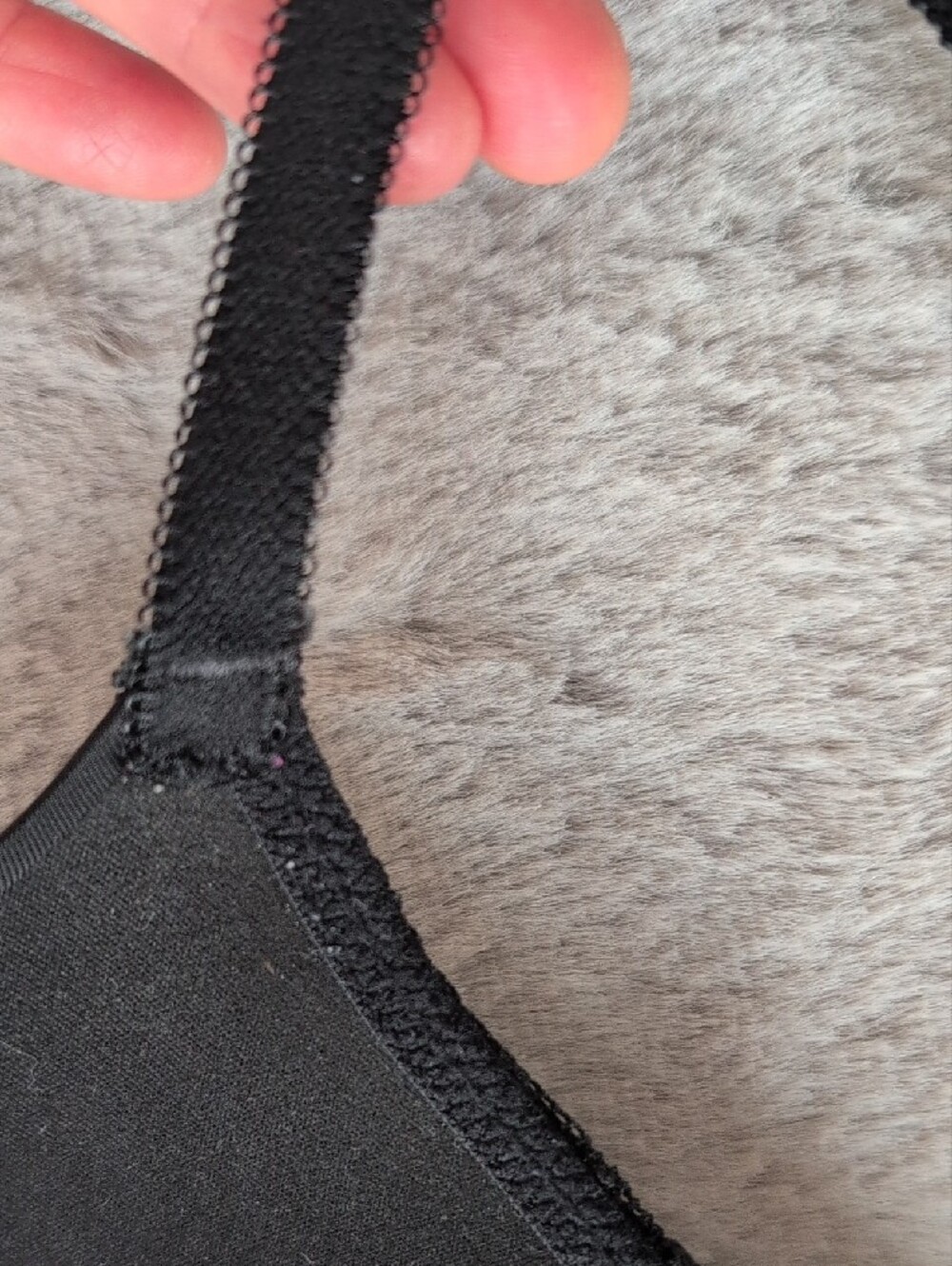 Victoria's Secret Dreams Angels Black Lace Push-Up Bra - Picture 16 of 16